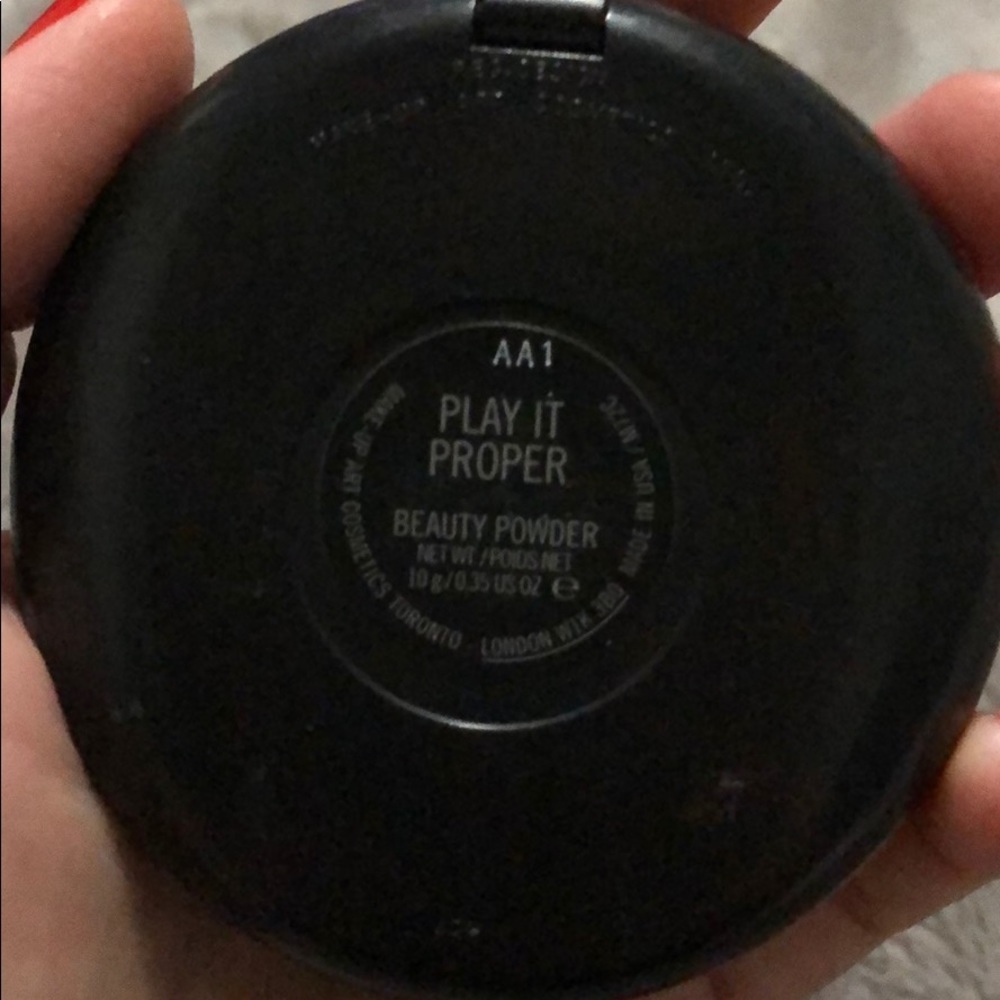 MAC Highlight - Picture 2 of 3